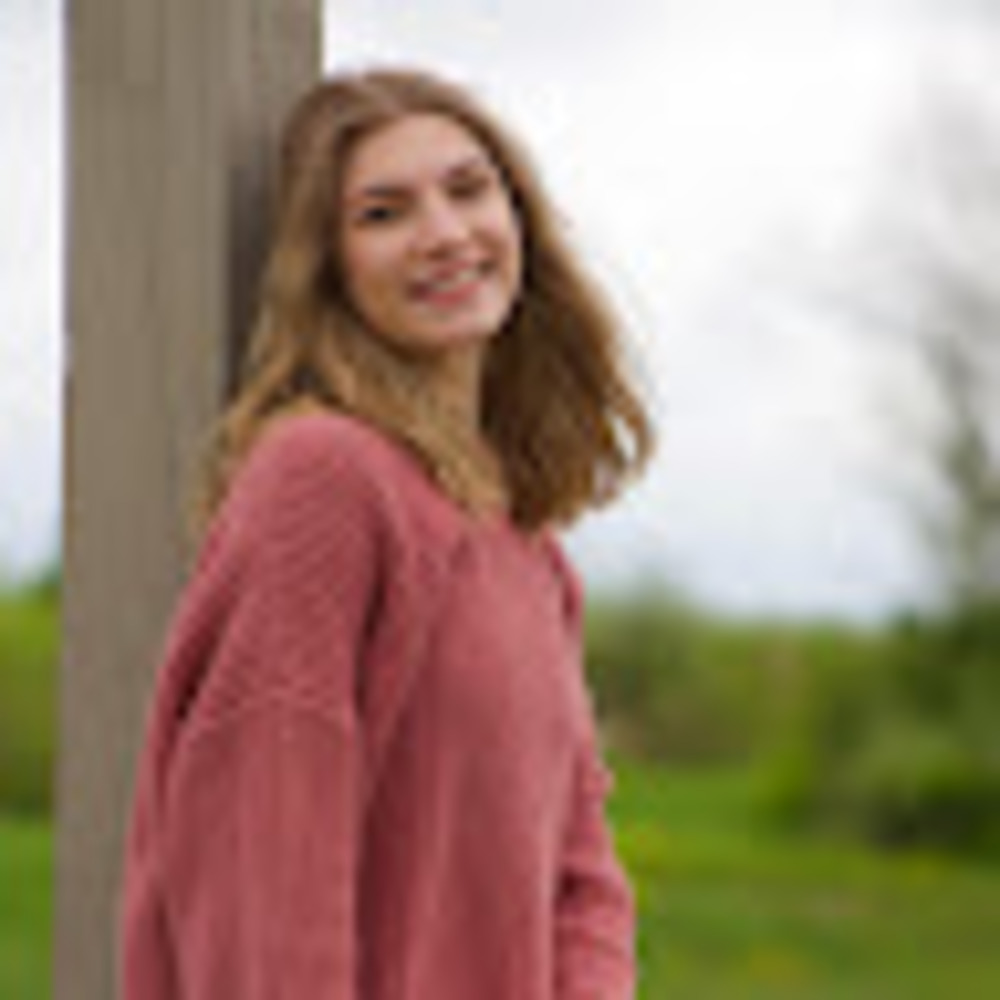 Meet your Posher, Felicity